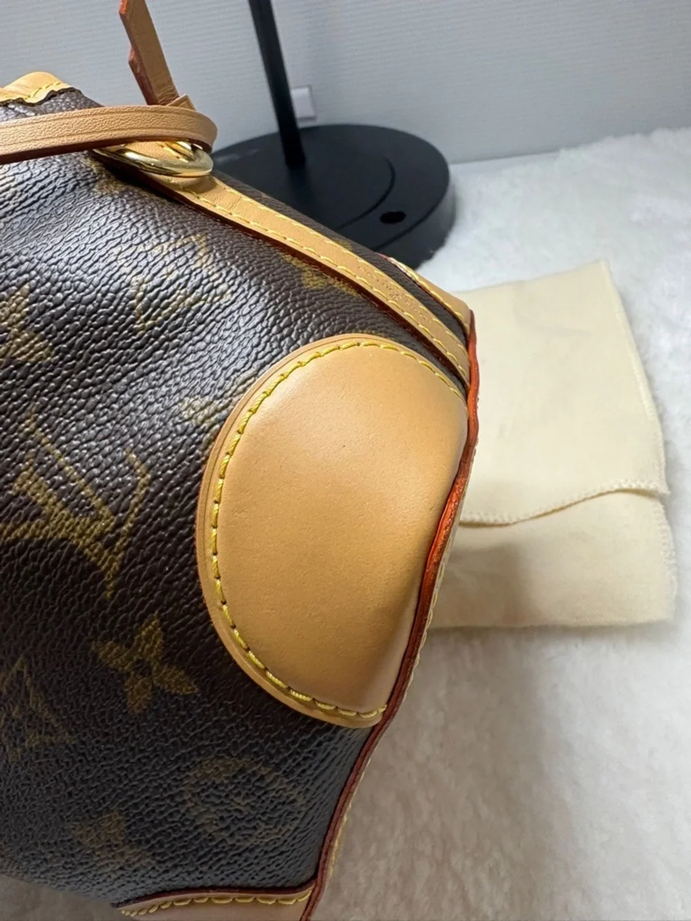 Louis Vuitton Monogram Noe Mini Bag - Picture 4 of 11